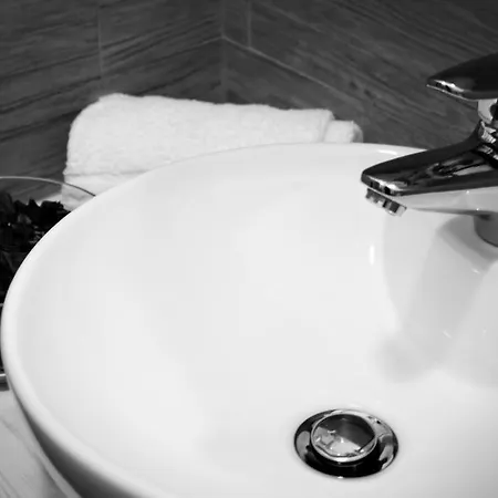 Airport Deluxe Bed & Breakfast Fiumicino