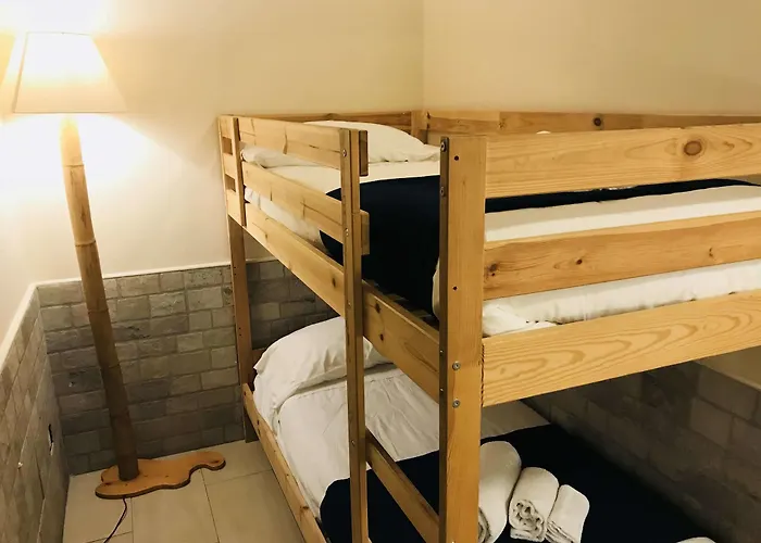 Nocleg ze śniadaniem Airport Deluxe