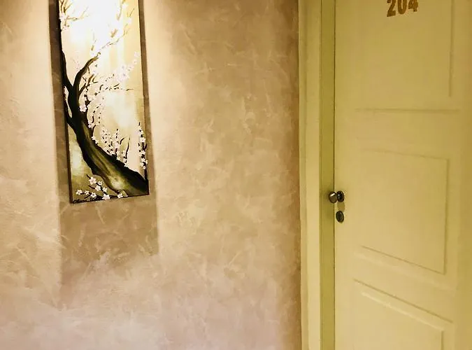 Airport Deluxe Nocleg ze śniadaniem